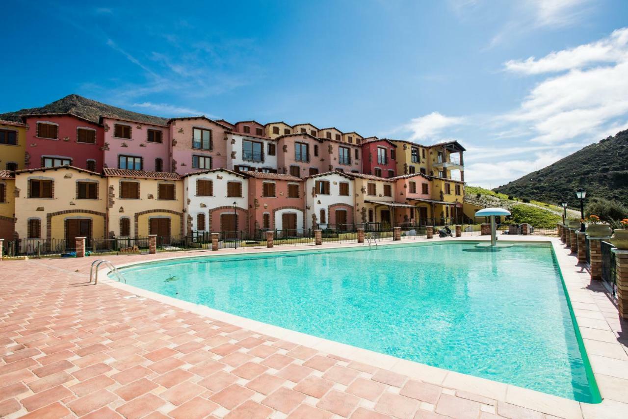 Villa Brezza Marina Nebida Екстериор снимка