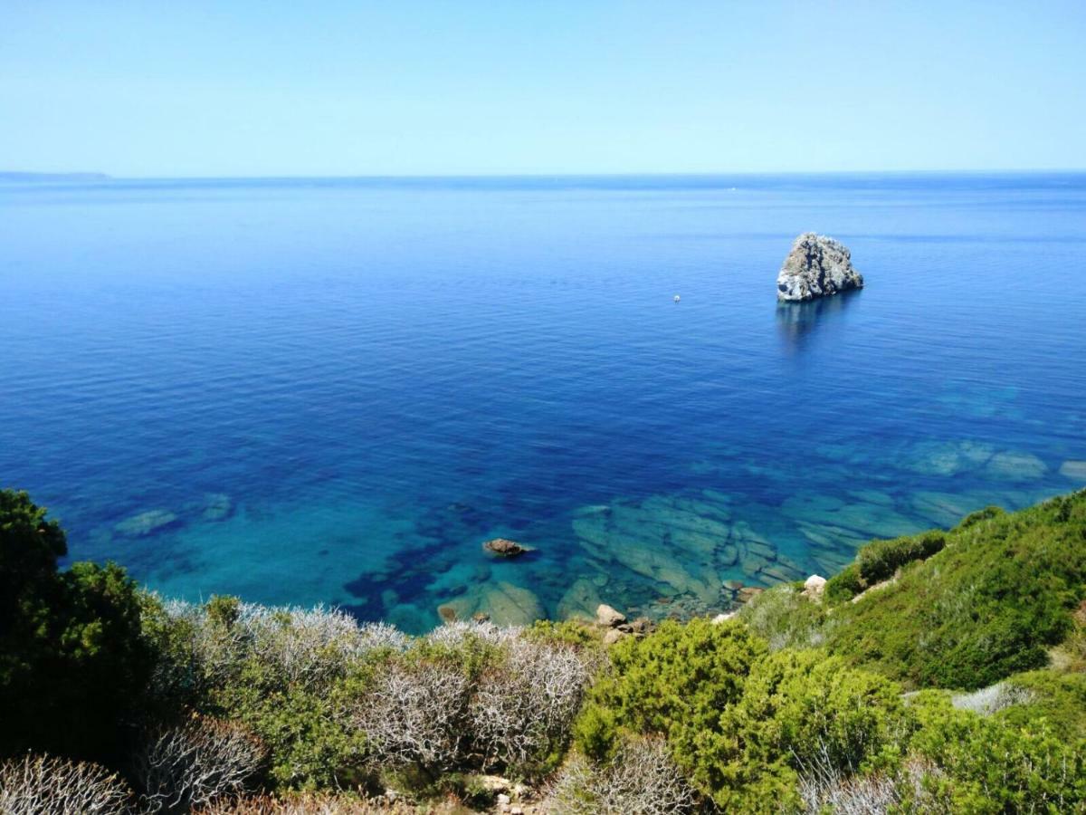 Villa Brezza Marina Nebida Екстериор снимка